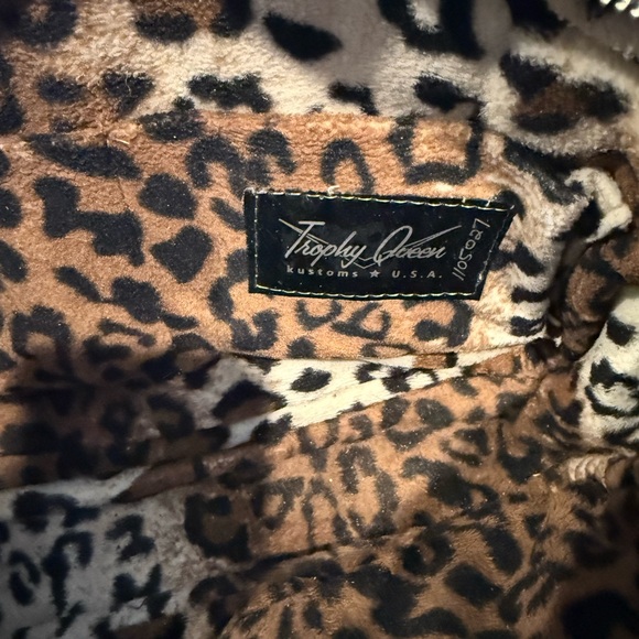 Trophy Queen Mexican Blanket Bag - Picture 5 of 8